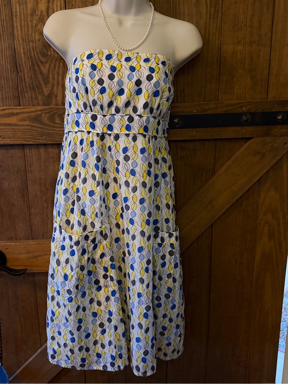 Gianni Bini Strapless White Dress with Blue, Yellow and Gray Leaf Print